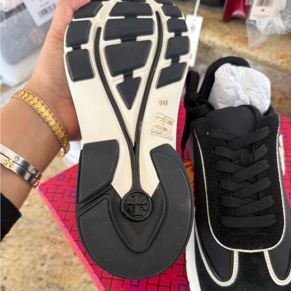 New Tory Burch GOOD LUCK TRAINER NYLON / SUEDE In Perfect Black Size 9 - Picture 6 of 6